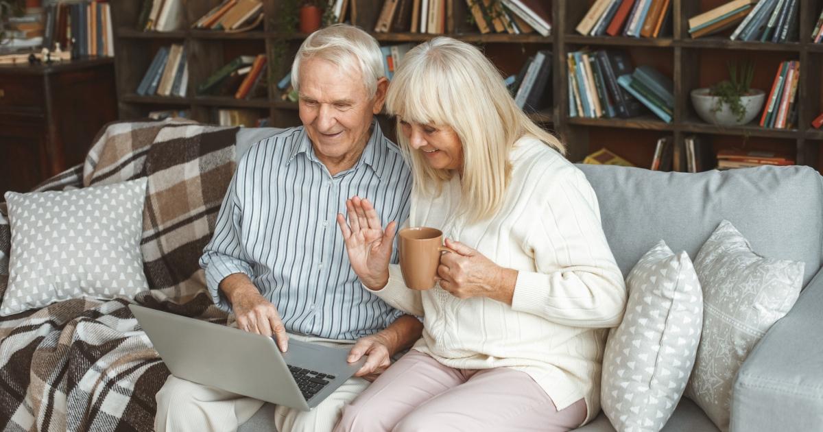 Couple on Zoom Meeting